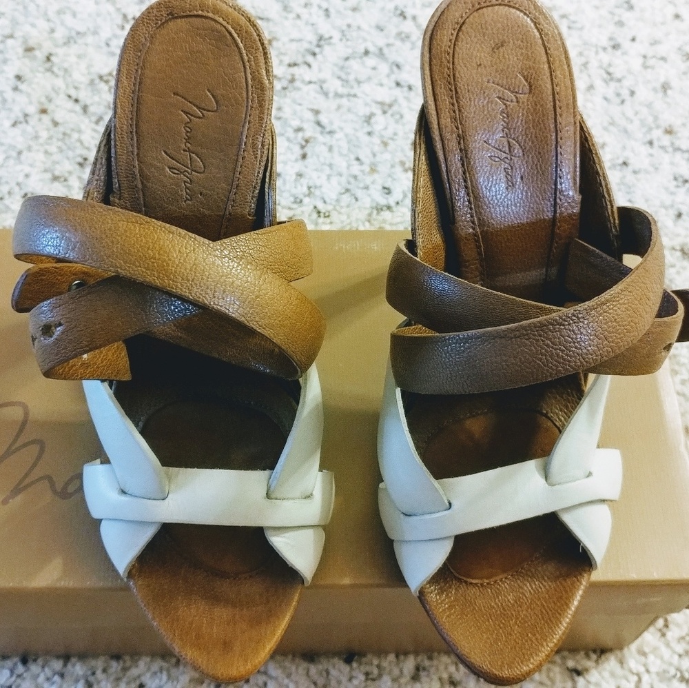 Beautiful Leather Sandal